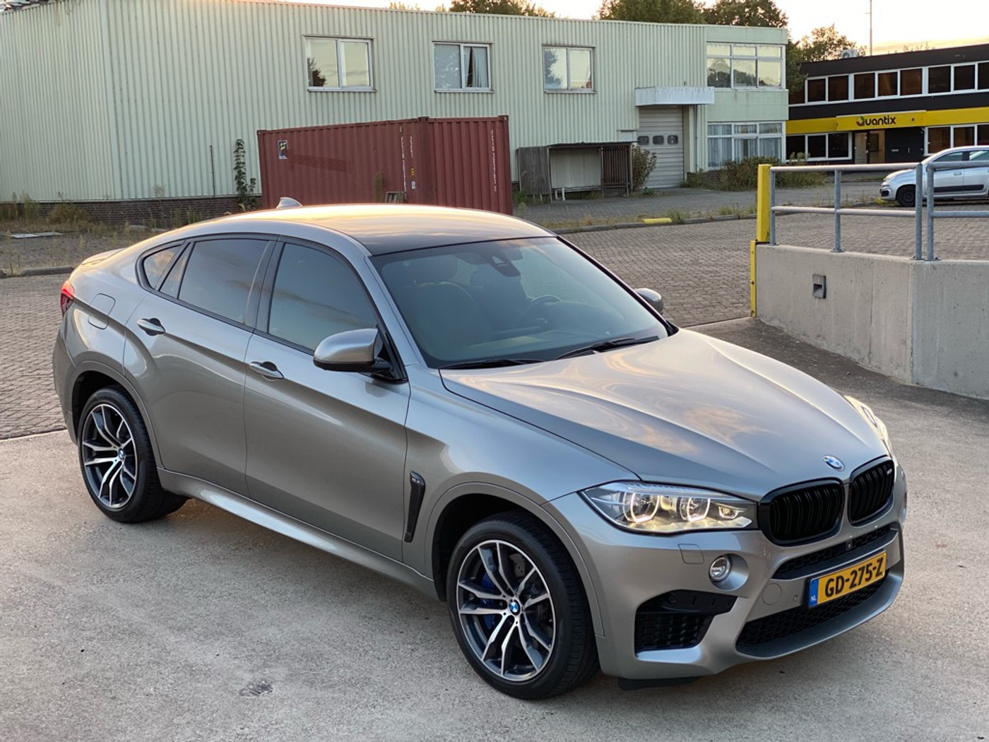 Foto van BMW X6 M