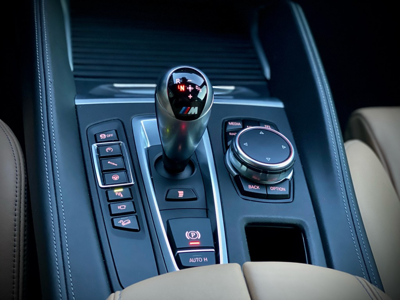 Foto van BMW X6 M