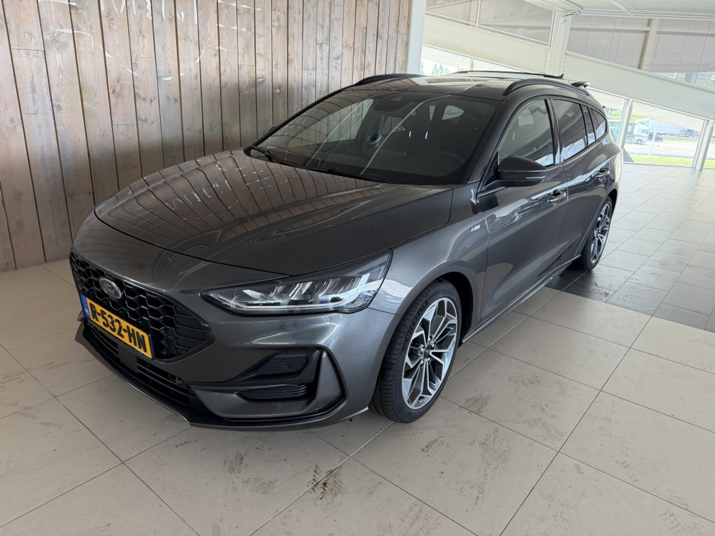 Ford Focus 1.0 EcoBoost ST Line Business 2022 - voorkant
