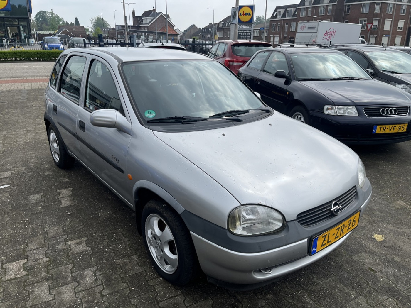 Opel Corsa-b verkocht 1999 - voorkant