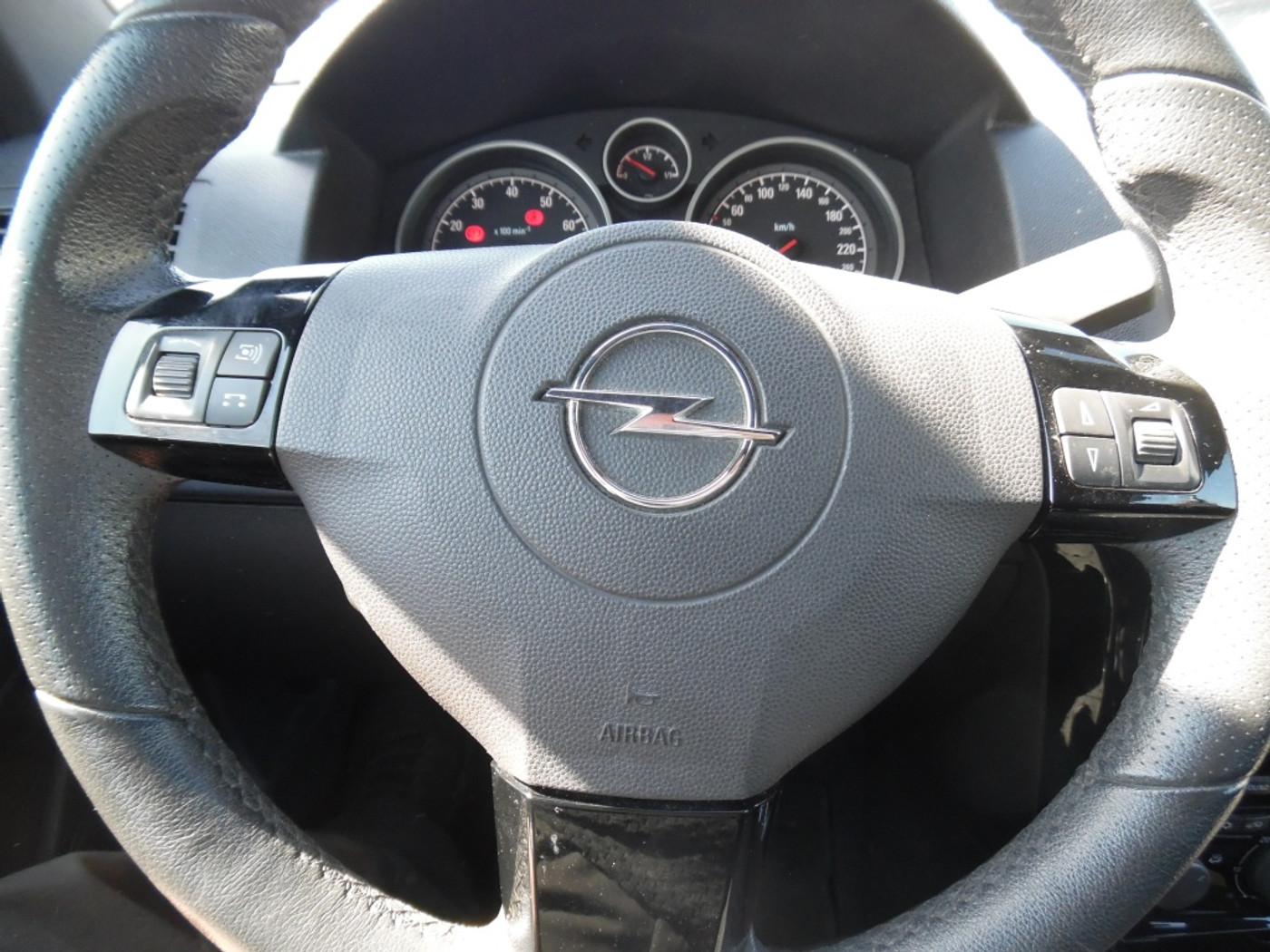 Foto van Opel Astra Twin Top