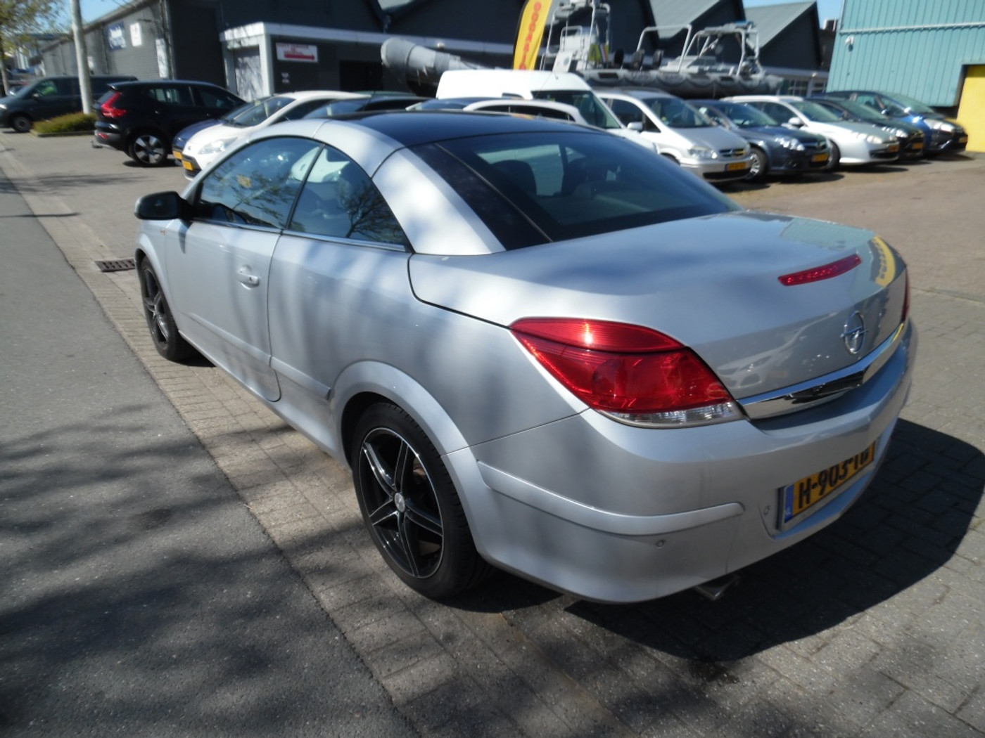 Foto van Opel Astra Twin Top