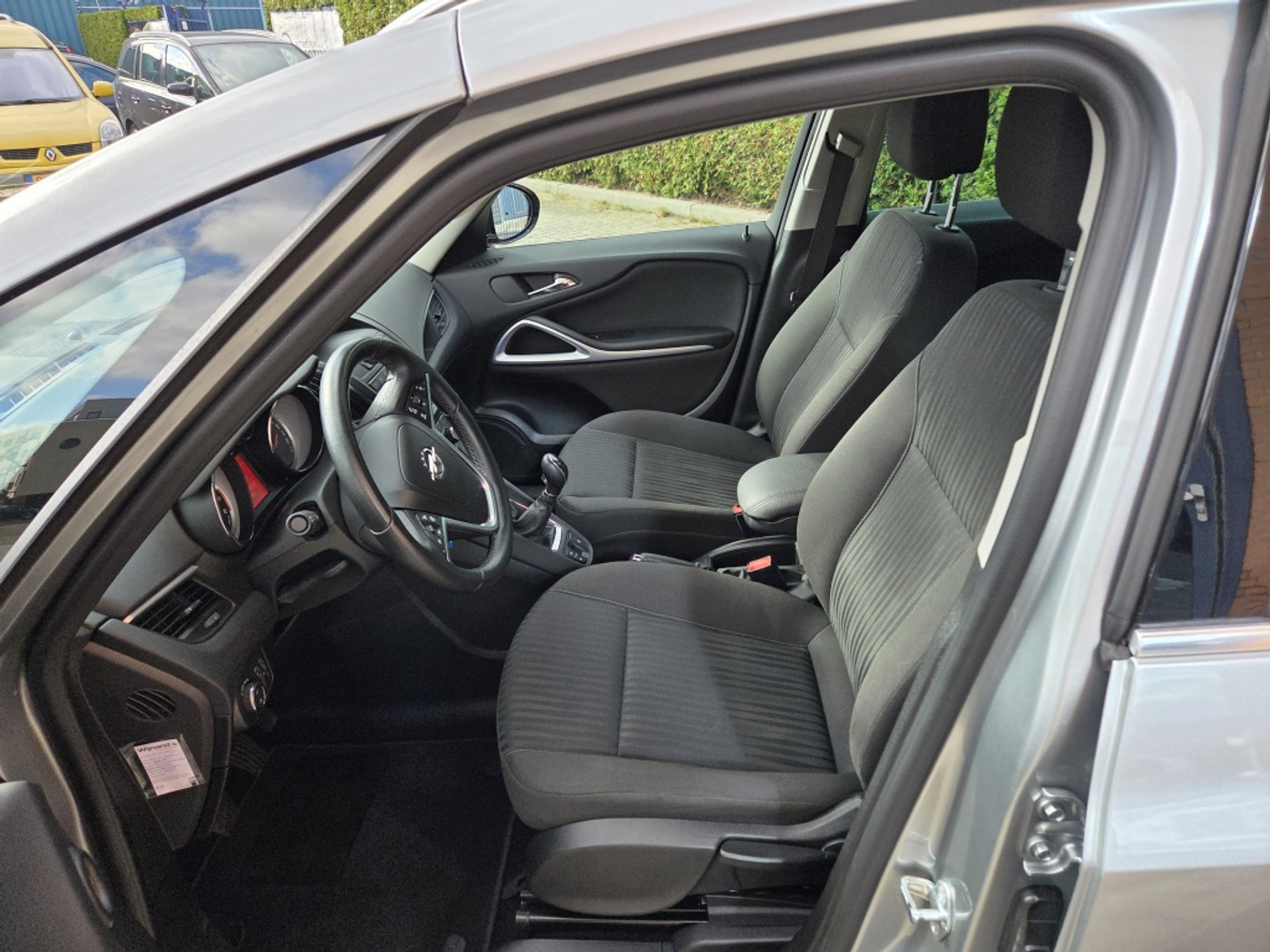Foto van Opel Zafira Tourer