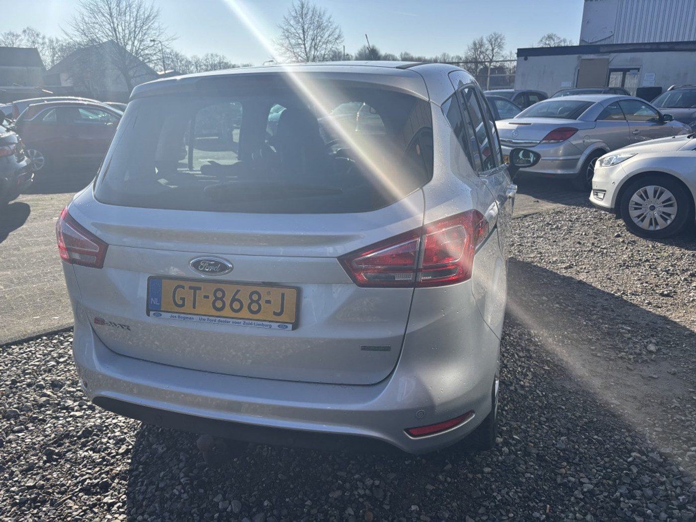 Foto van Ford B-max
