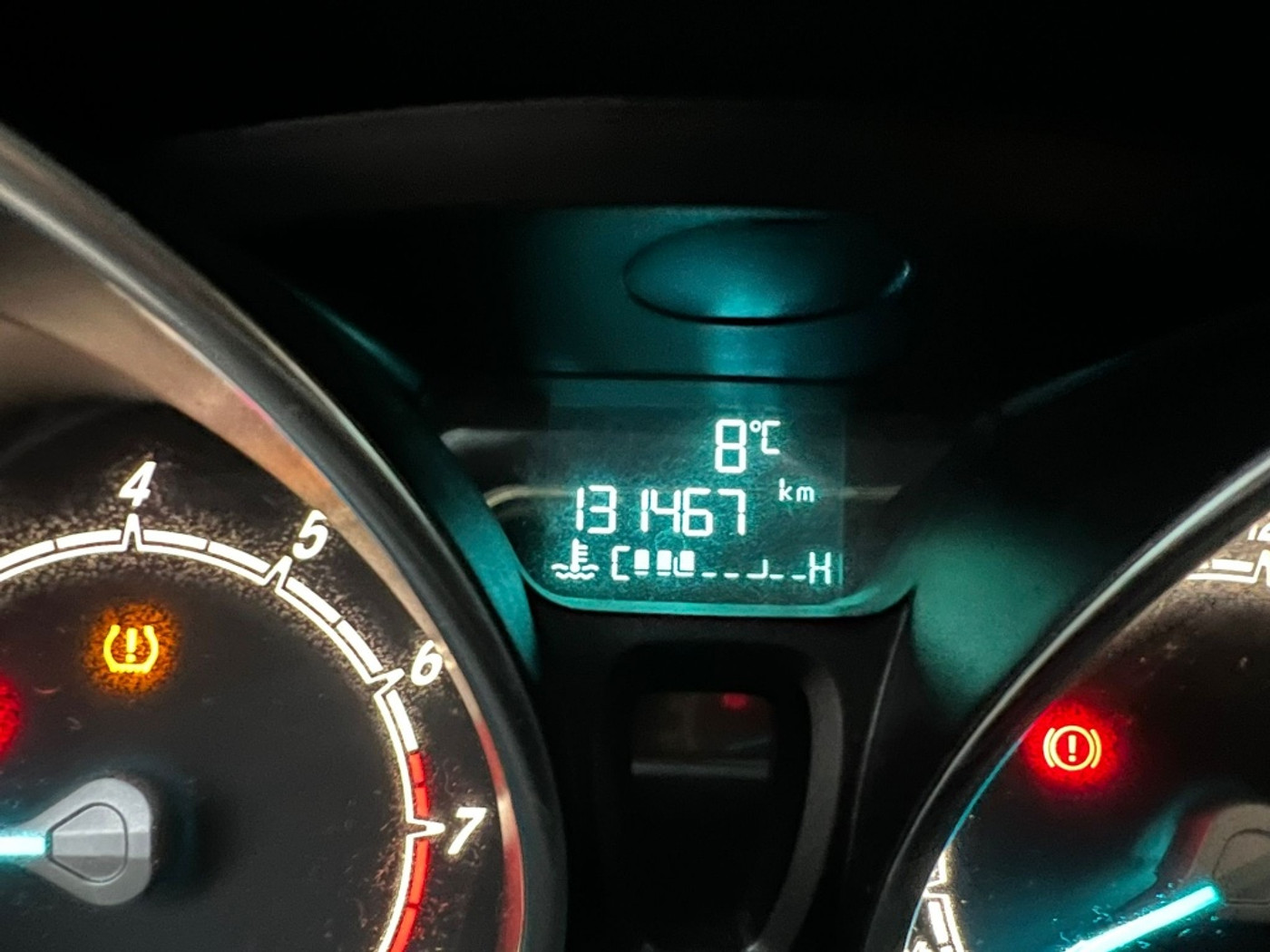 Foto van Ford B-max