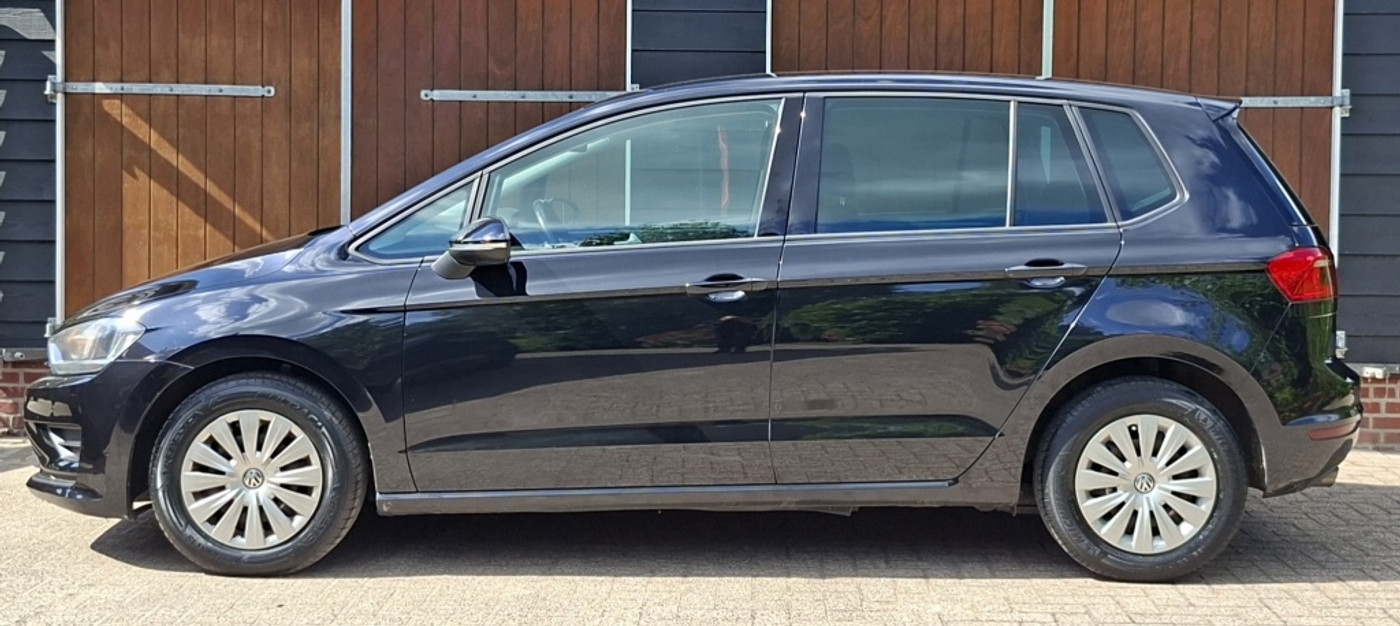 Foto van Volkswagen Golf Sportsvan