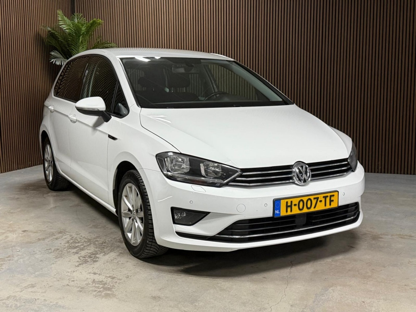 Foto van Volkswagen Golf Sportsvan
