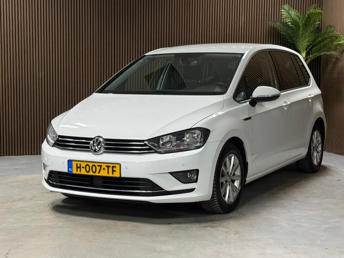 Foto van Volkswagen Golf Sportsvan