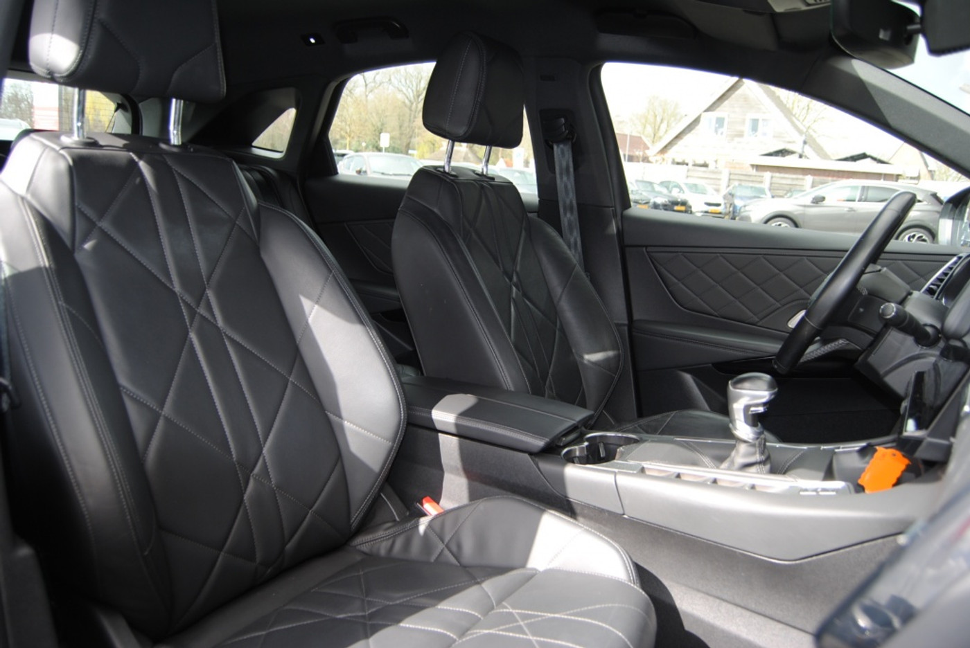Foto van DS DS 7 Crossback