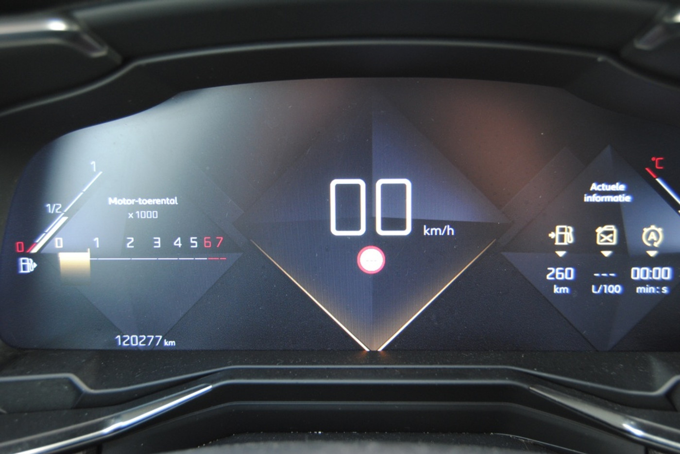 Foto van DS DS 7 Crossback
