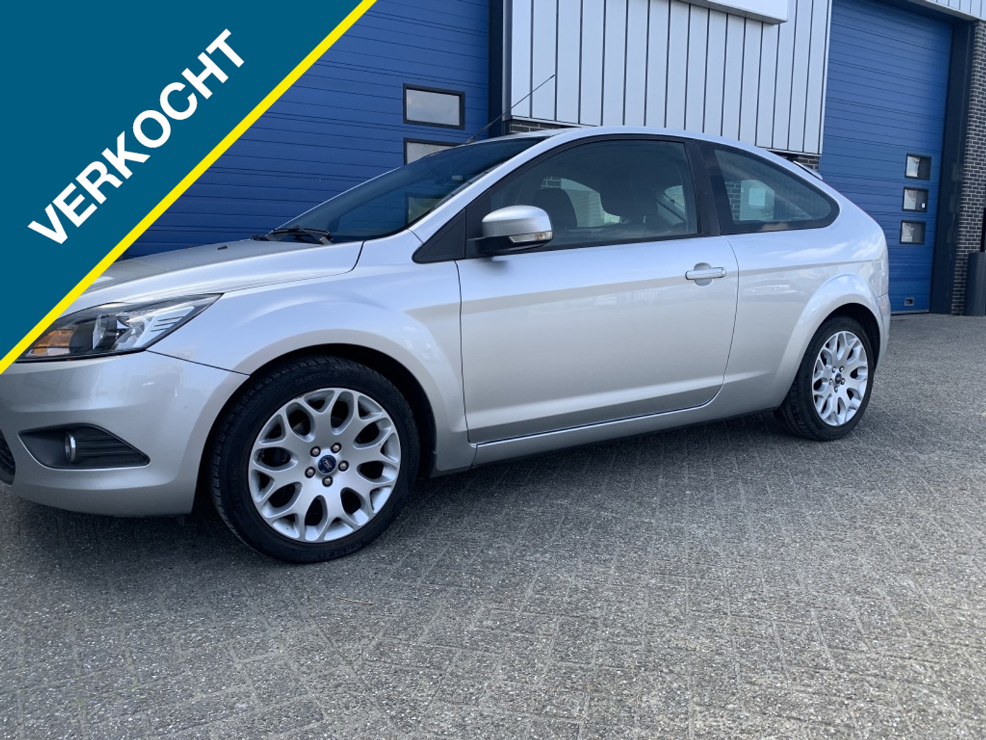 Ford Focus 1.6-16V Trend 2009 - voorkant