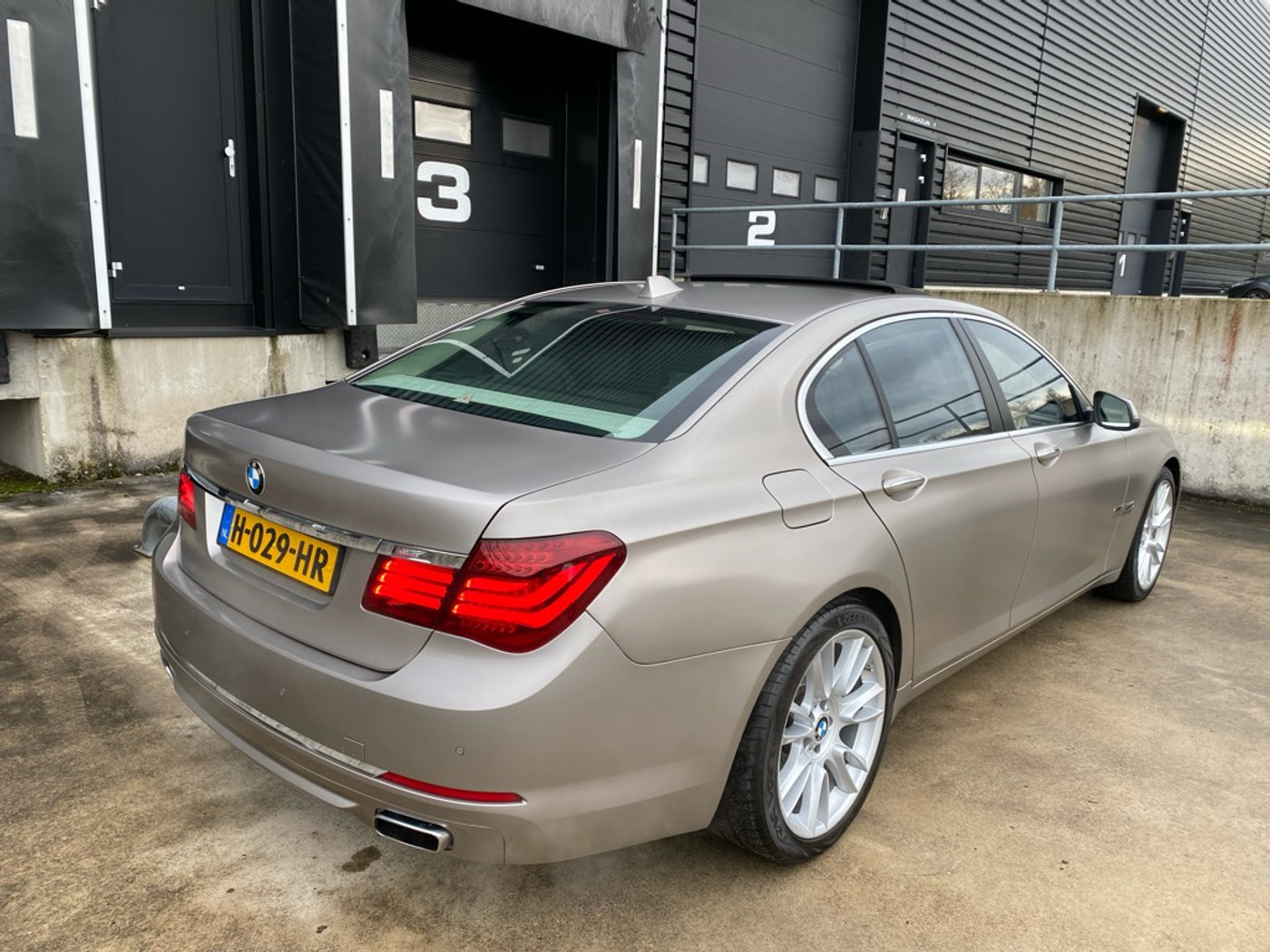 Foto van BMW 750i xDrive
