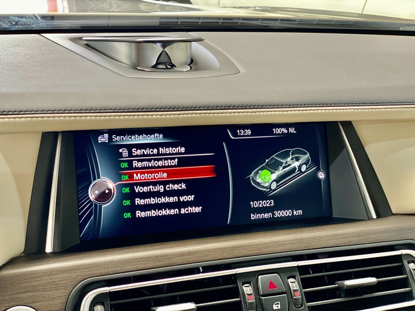 Foto van BMW 750i xDrive