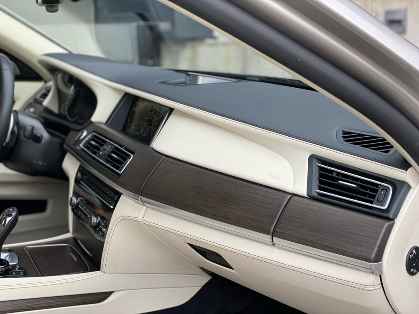Foto van BMW 750i xDrive