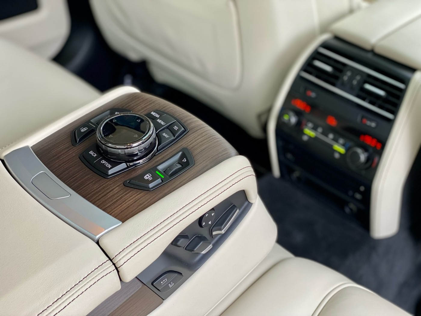 Foto van BMW 750i xDrive