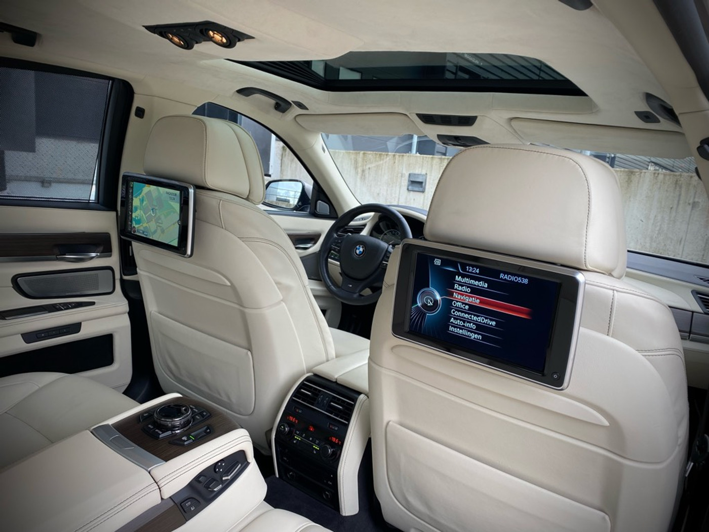 Foto van BMW 750i xDrive