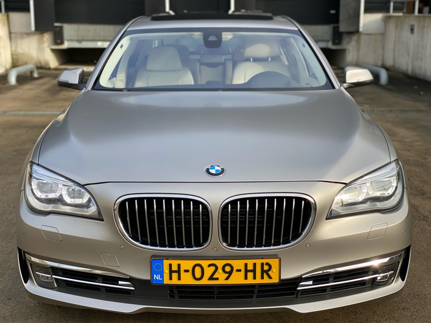 Foto van BMW 750i xDrive