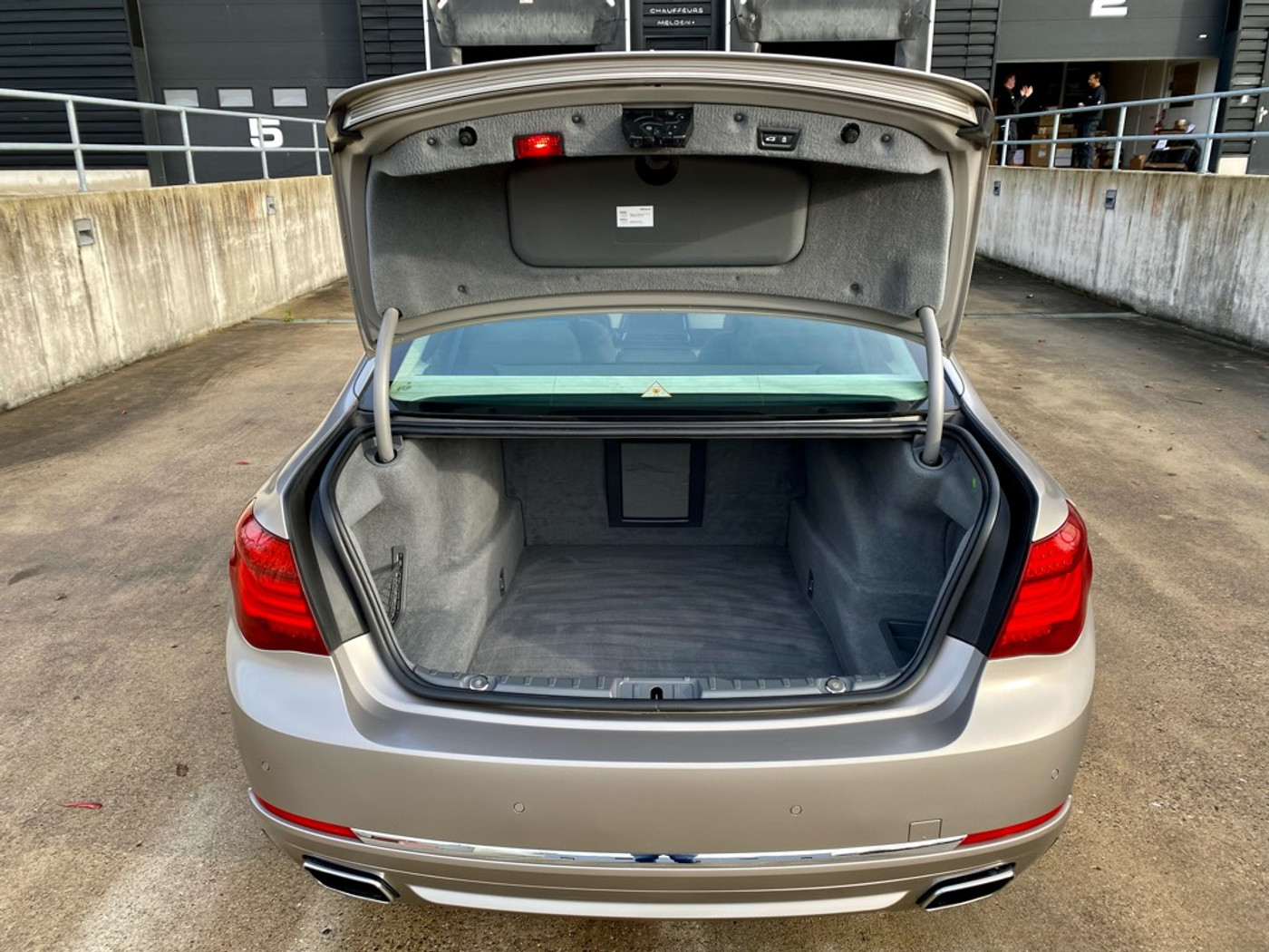 Foto van BMW 750i xDrive