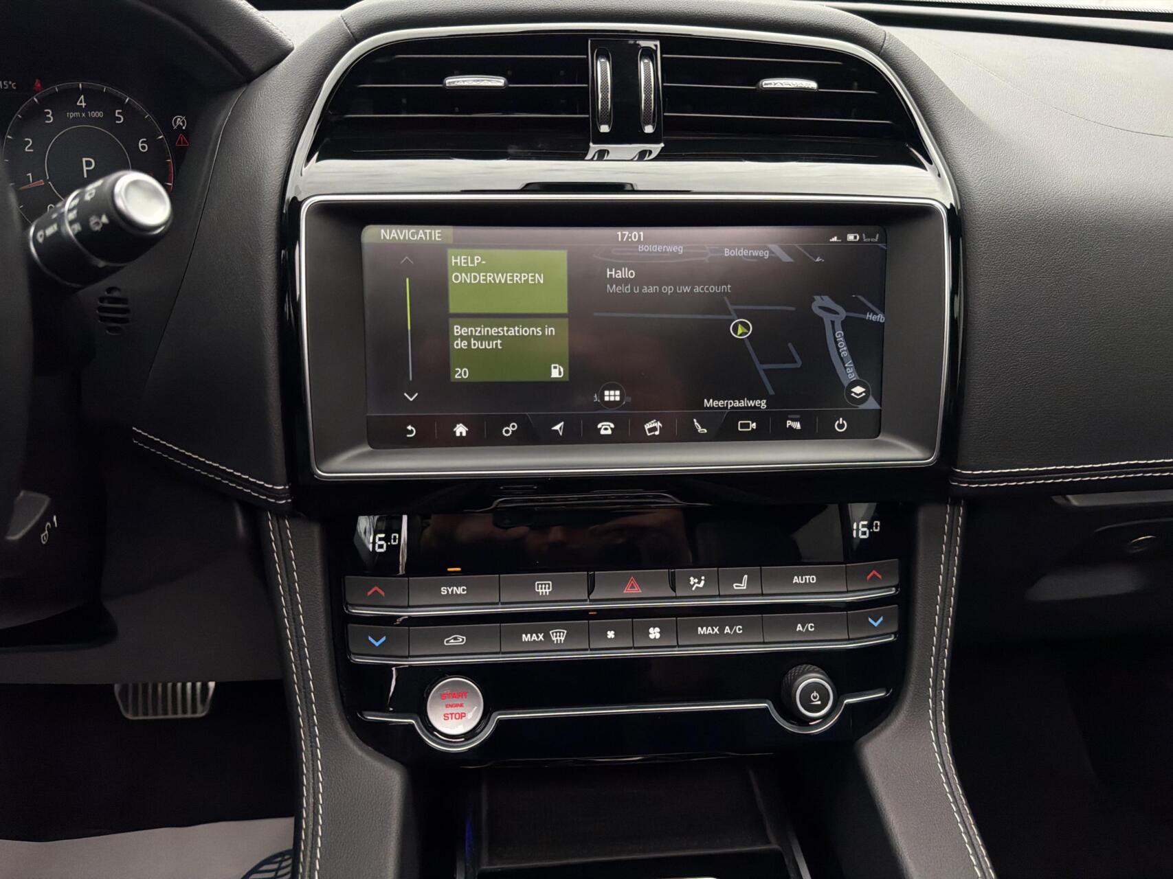 Foto van Jaguar Jaguar F-pace