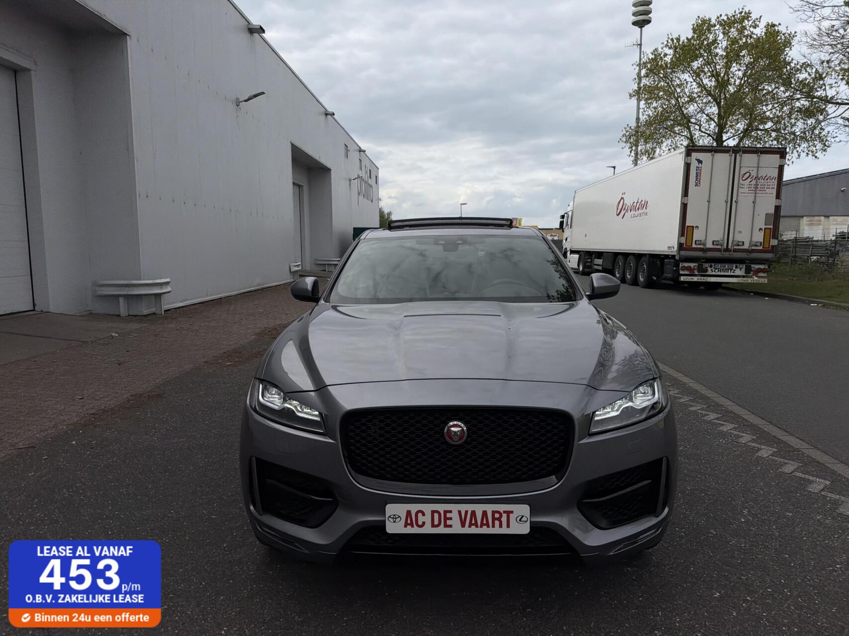 Jaguar Jaguar F-pace 2.0t AWD R-Sport - PANO/LEER/MERIDIAN/LED/NAP 2020 - voorkant