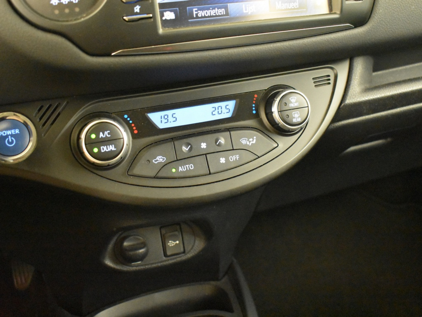 Foto van Toyota Toyota Yaris Hybrid