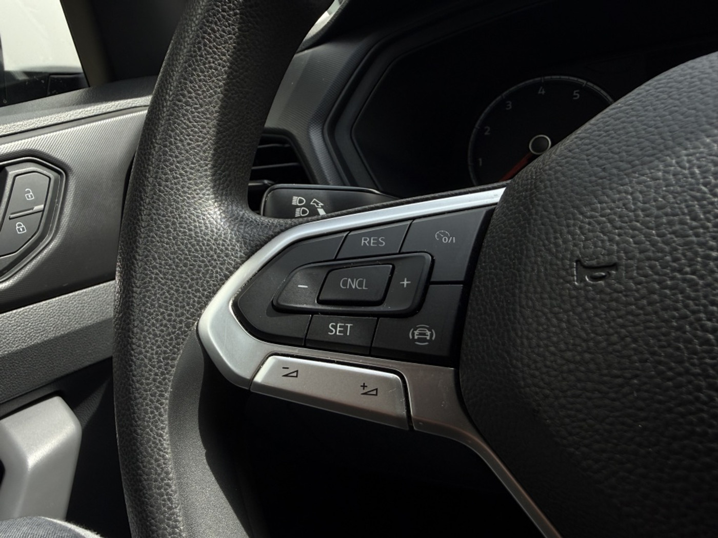 Foto van Volkswagen T-cross