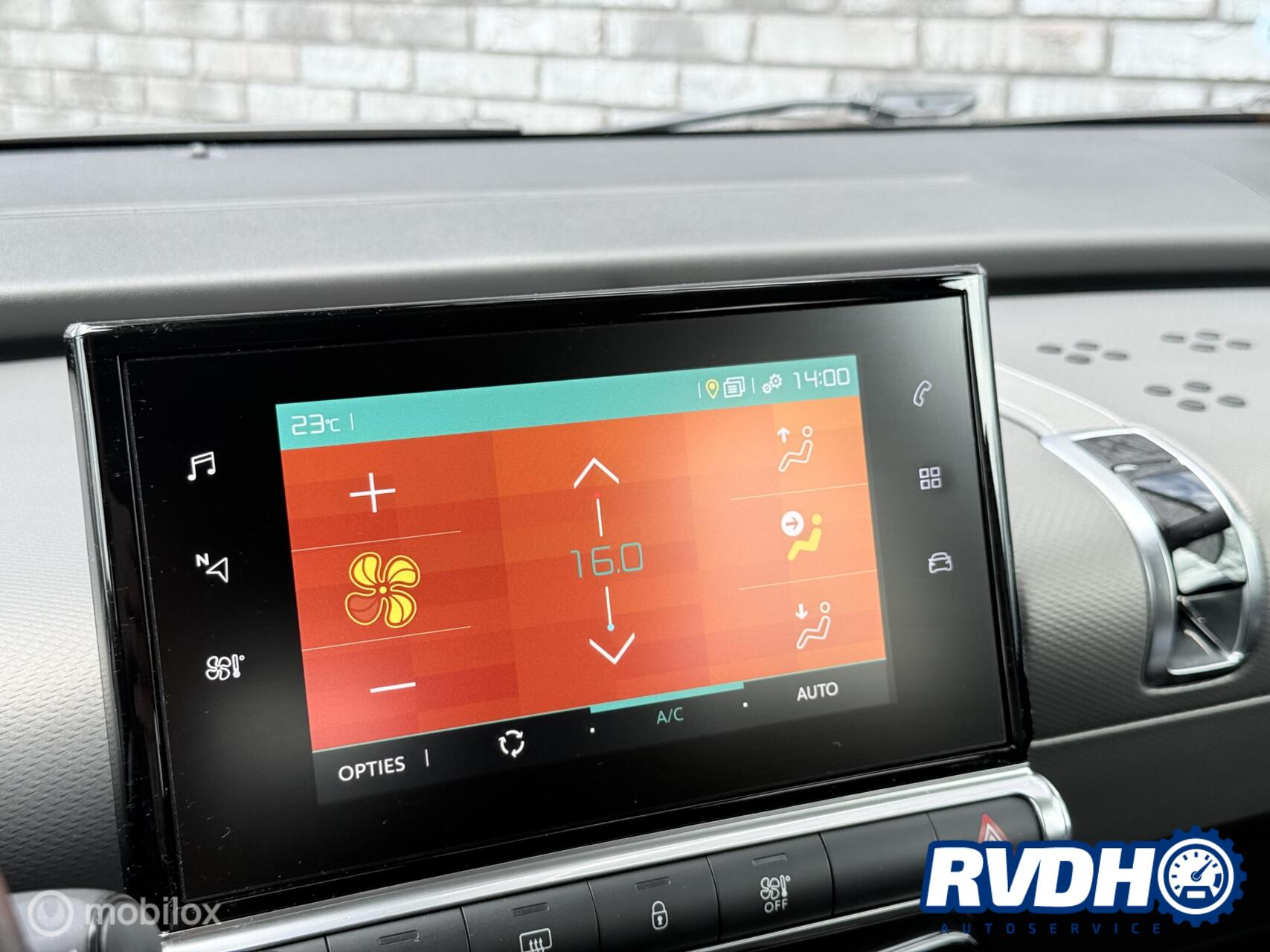 Foto van Citroen C4 Cactus