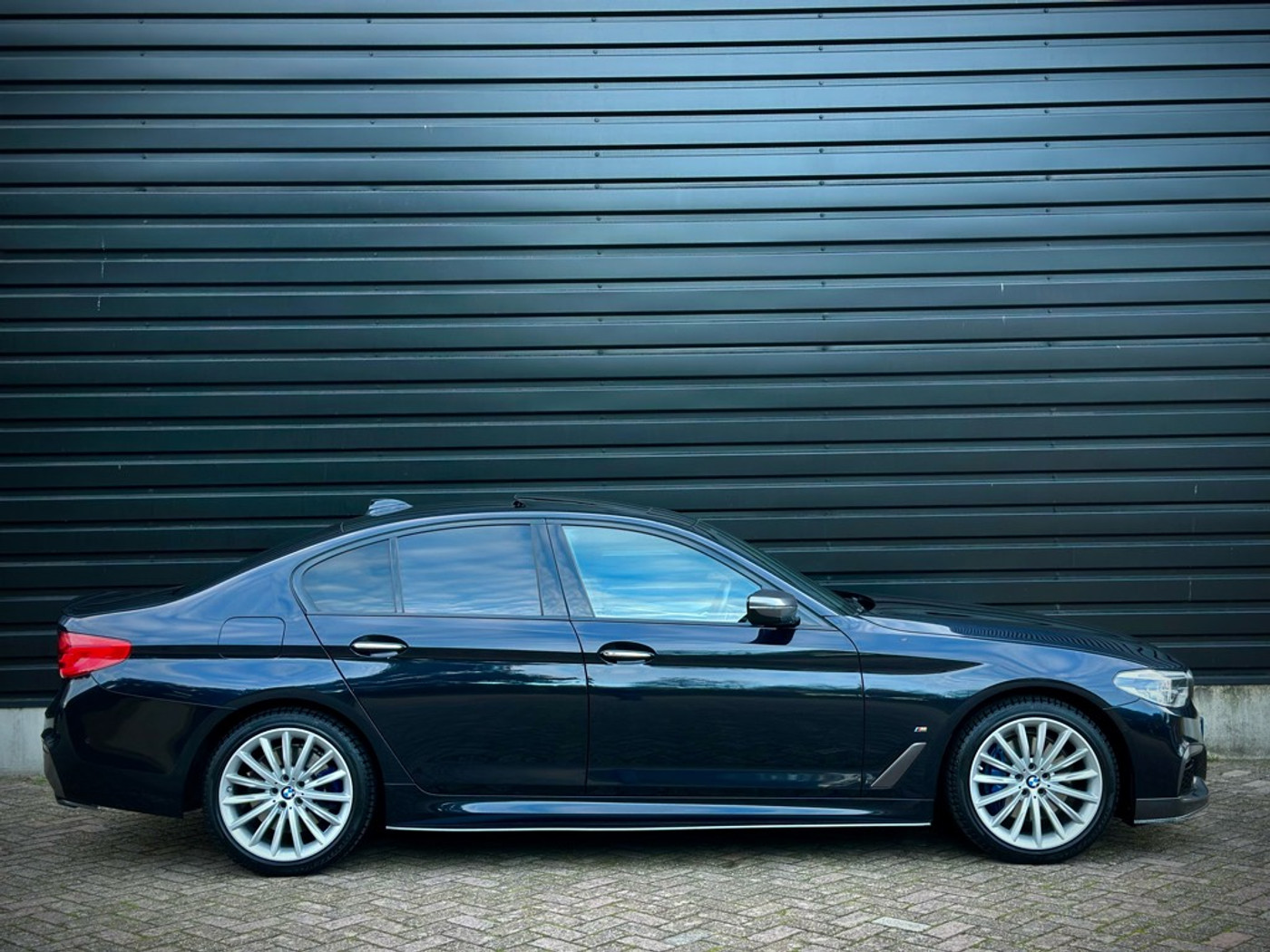 Foto van BMW 530e Iperformance