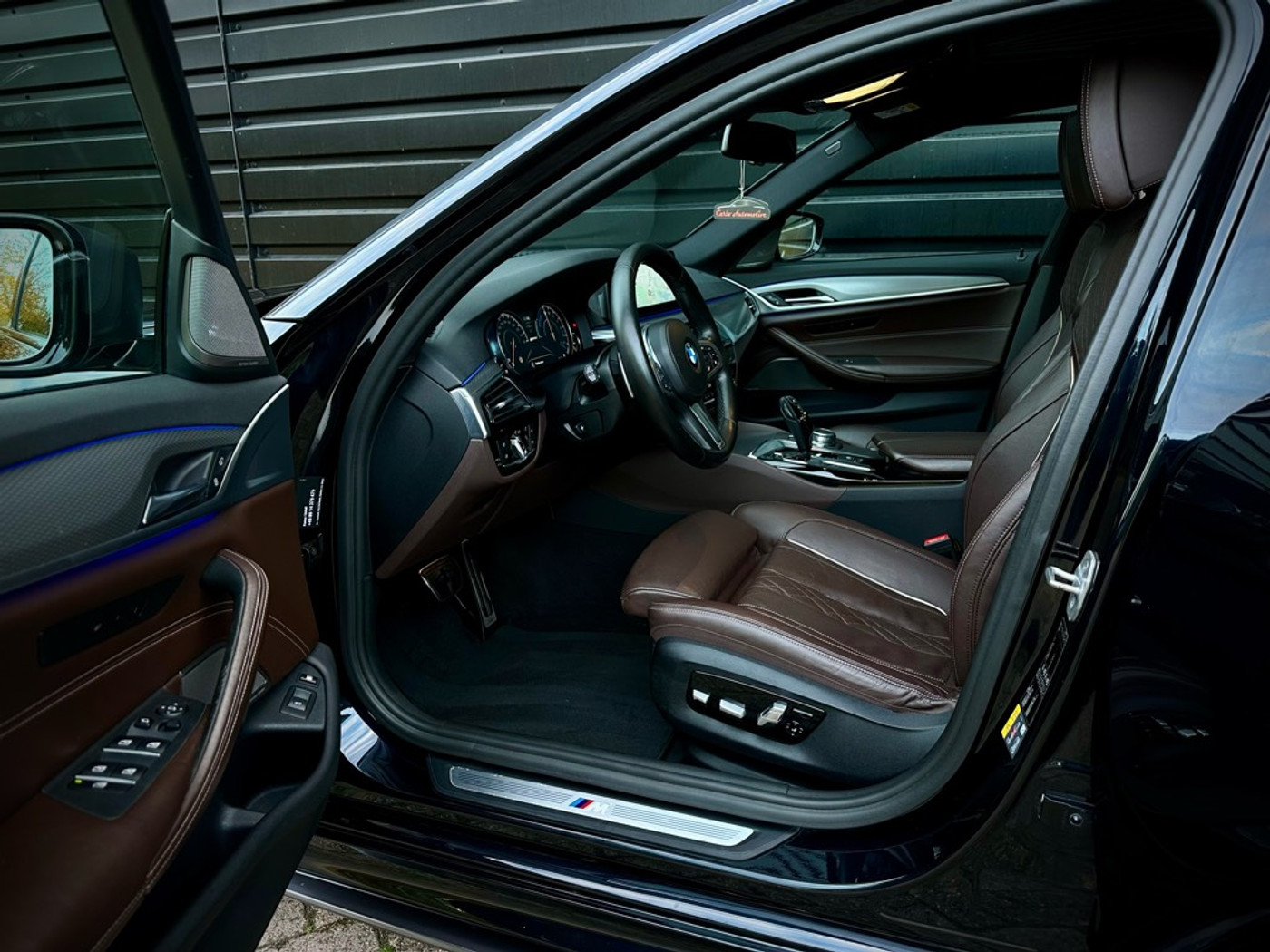 Foto van BMW 530e Iperformance