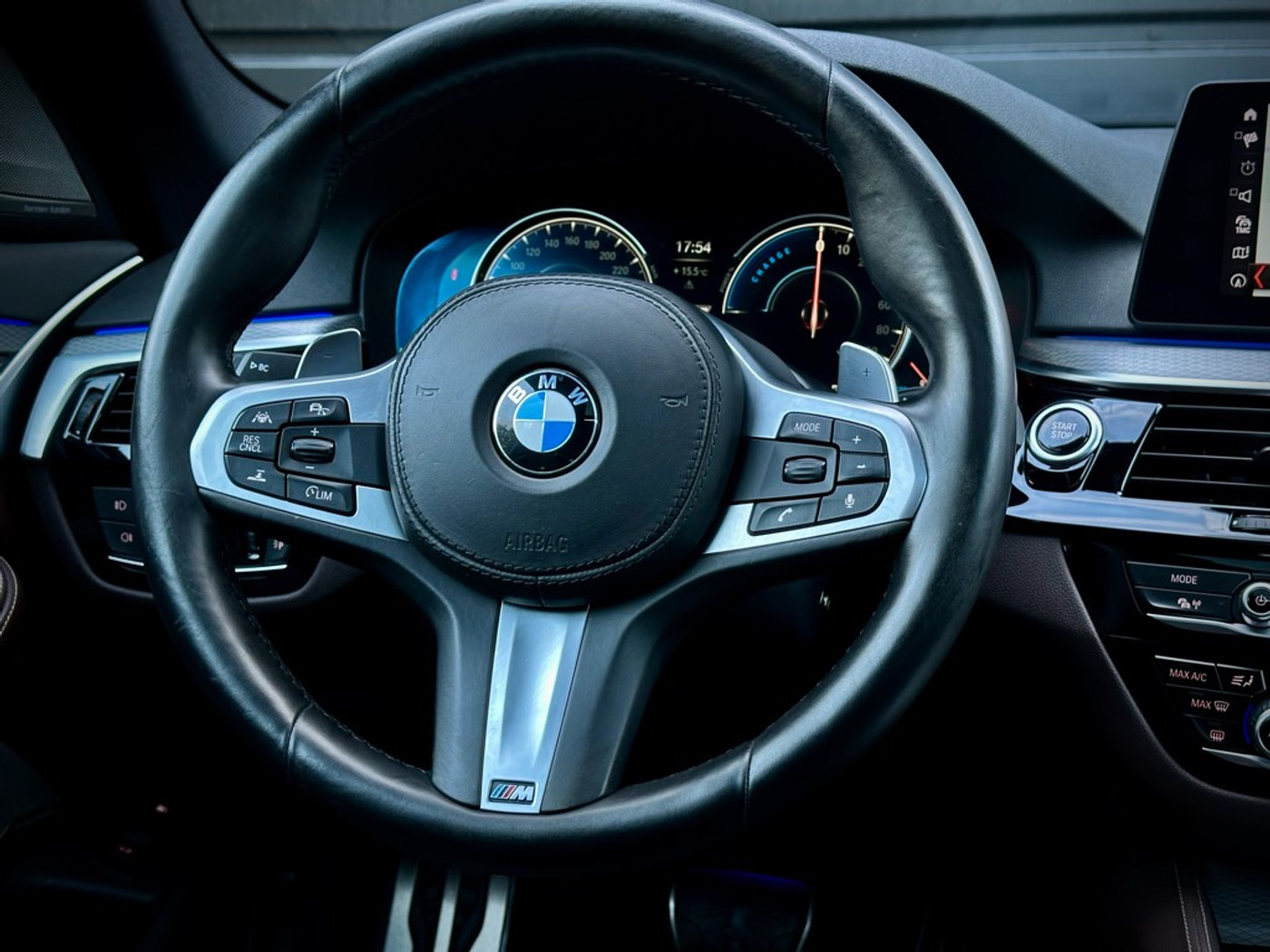 Foto van BMW 530e Iperformance
