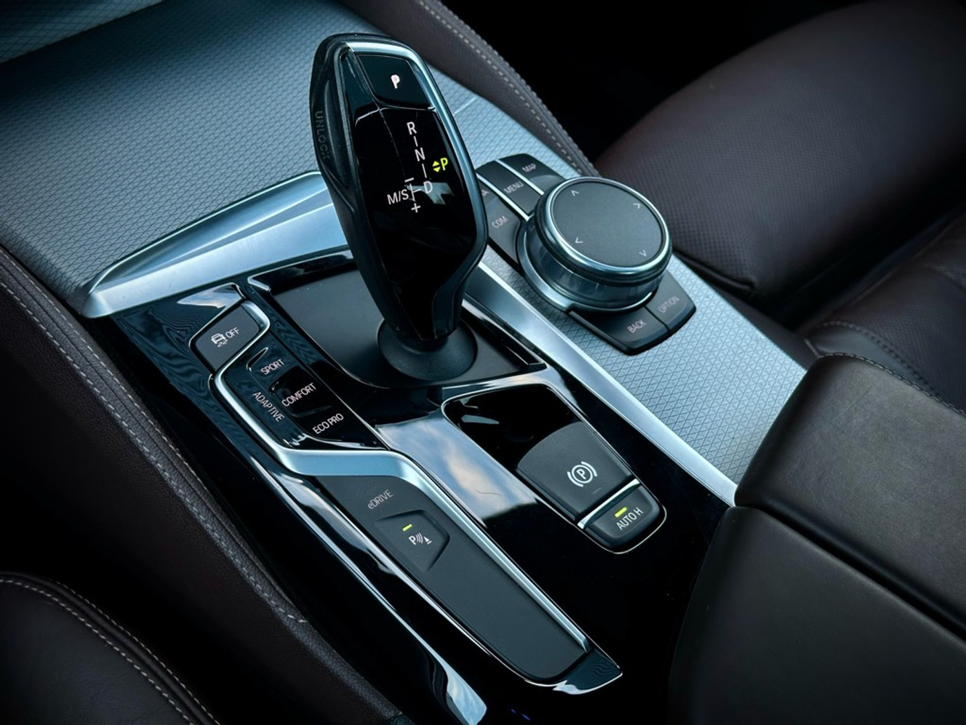 Foto van BMW 530e Iperformance