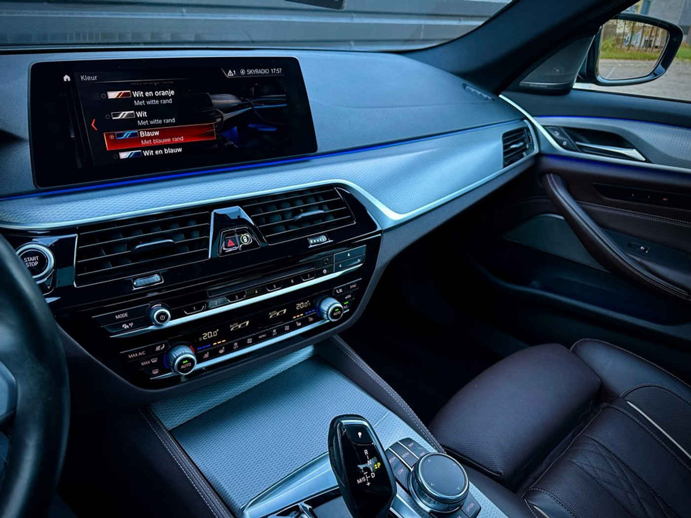 Foto van BMW 530e Iperformance