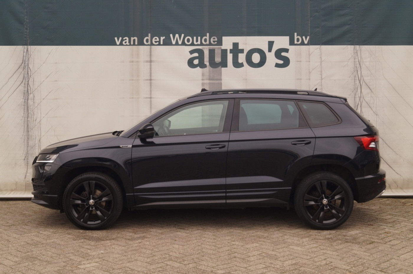 Skoda Karoq 1.5 TSI ACT Sportline Business 2020 - voorkant
