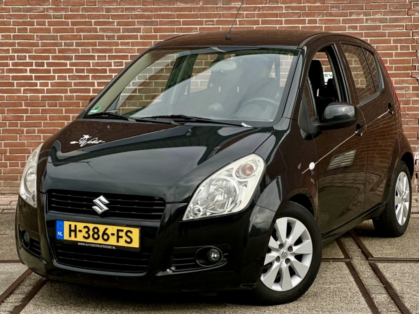 Suzuki Splash 1.2 Exclusive 2009 - voorkant