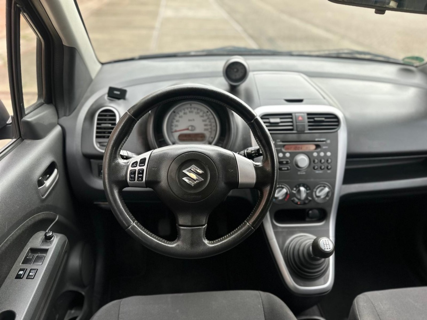 Foto van Suzuki Splash