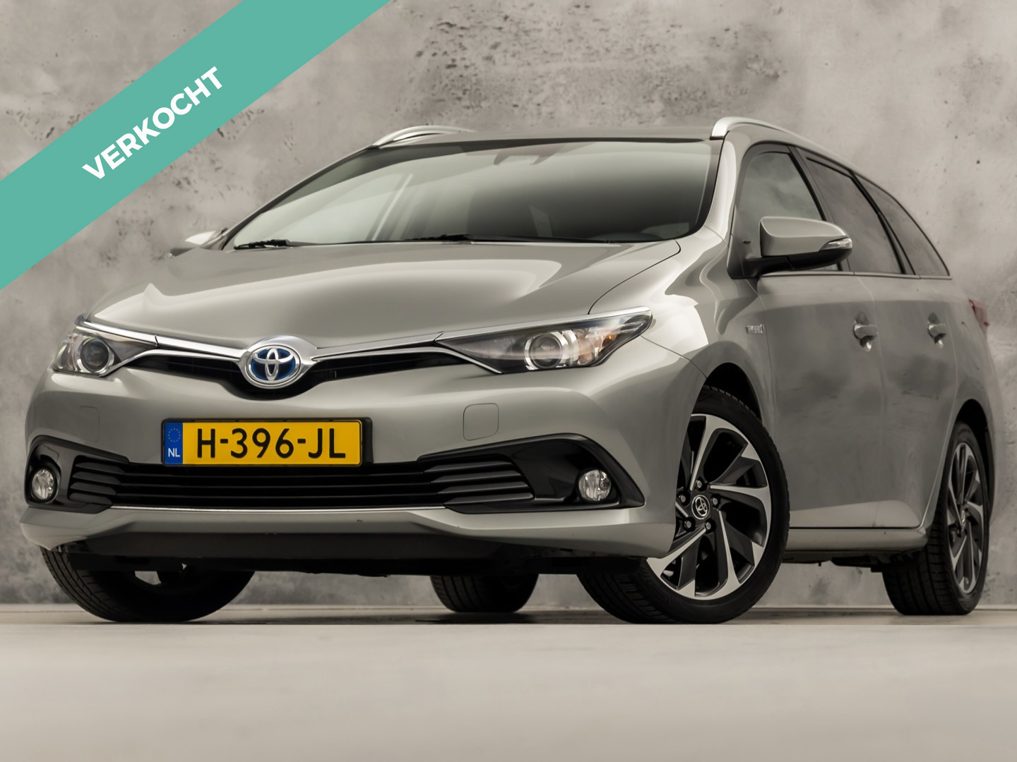 Toyota Toyota Auris 1.8 Hybrid Sport 2015 - voorkant