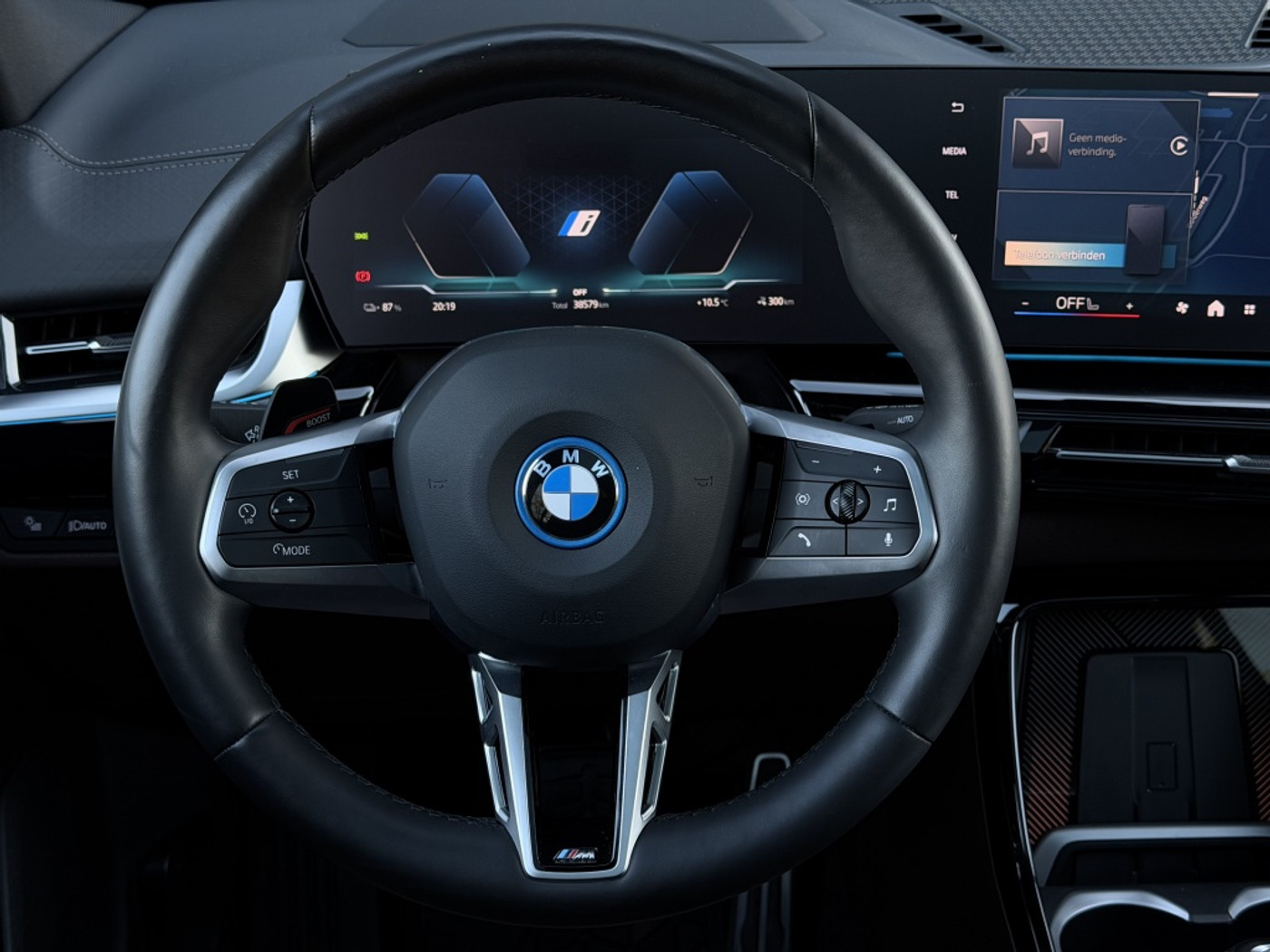 Foto van BMW Ix2 Edrive20