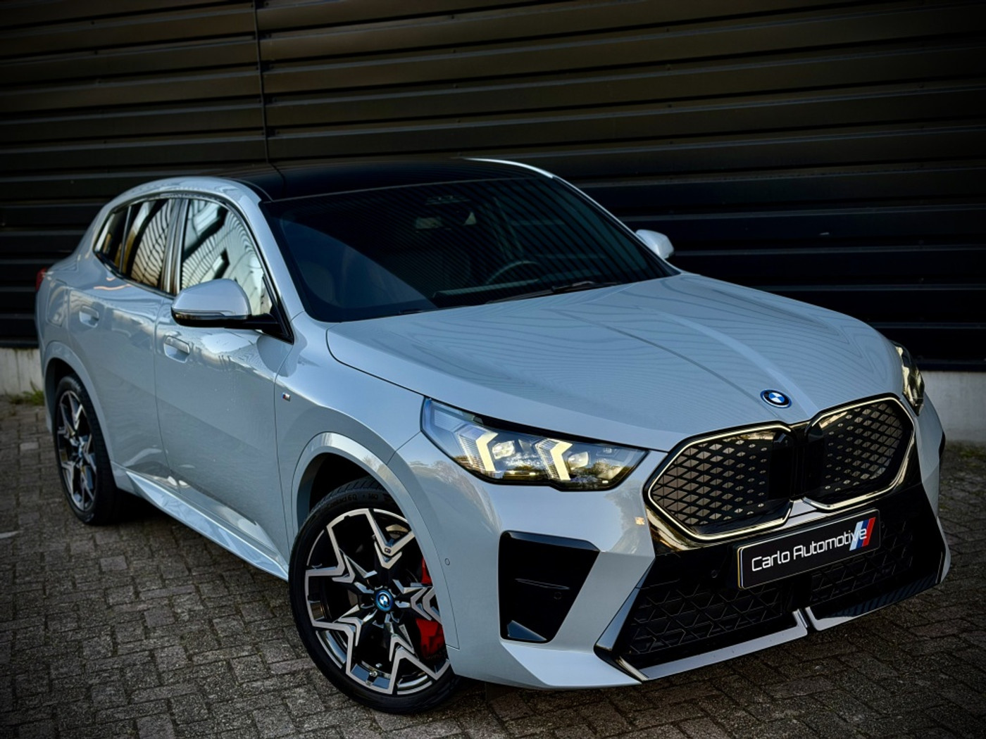 Foto van BMW Ix2 Edrive20