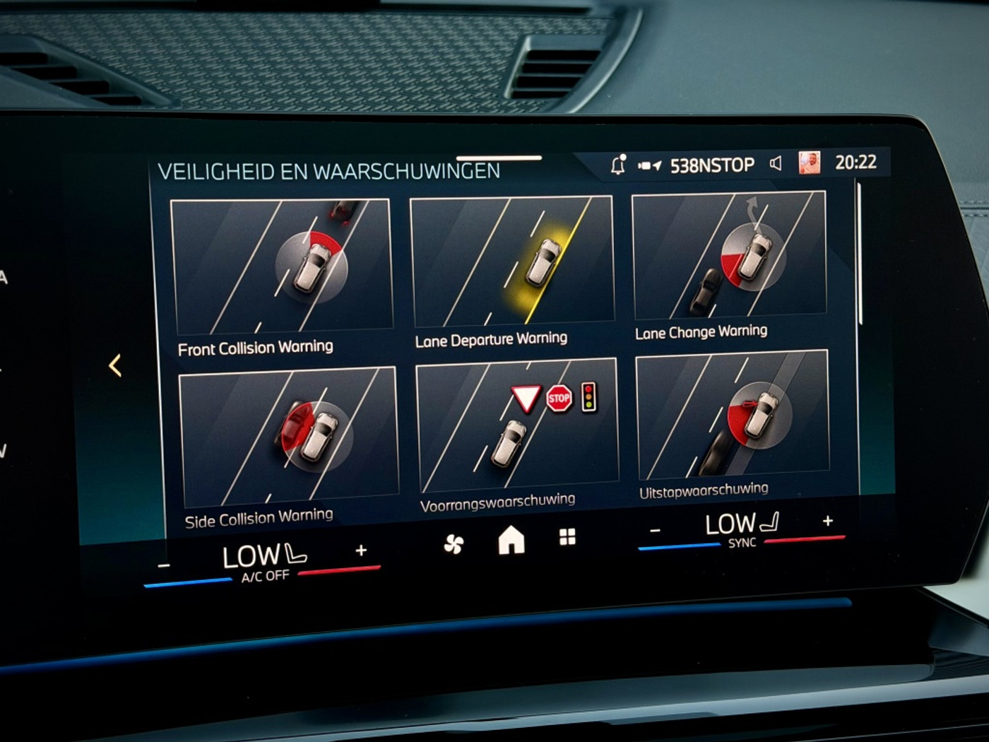 Foto van BMW Ix2 Edrive20