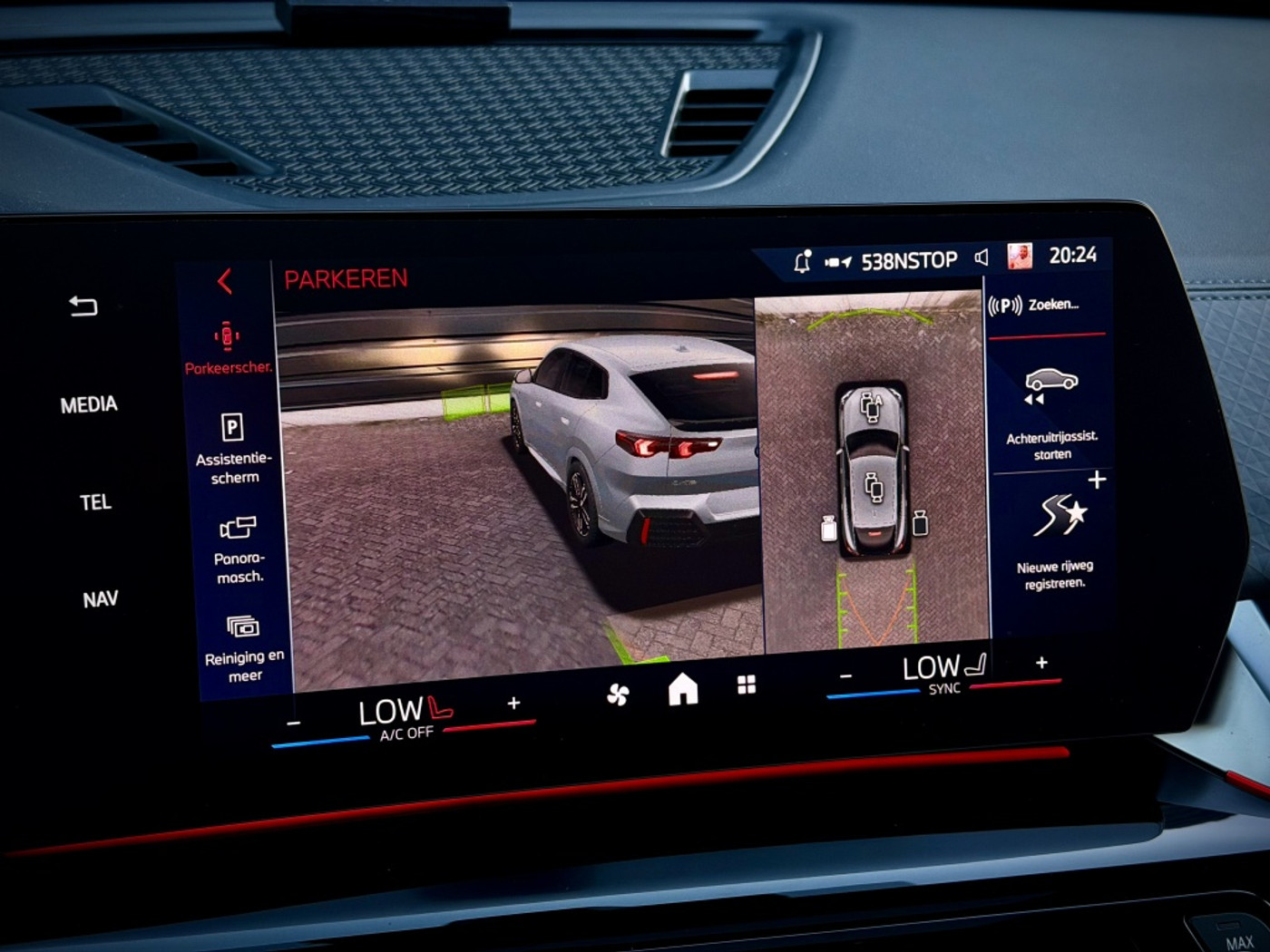 Foto van BMW Ix2 Edrive20