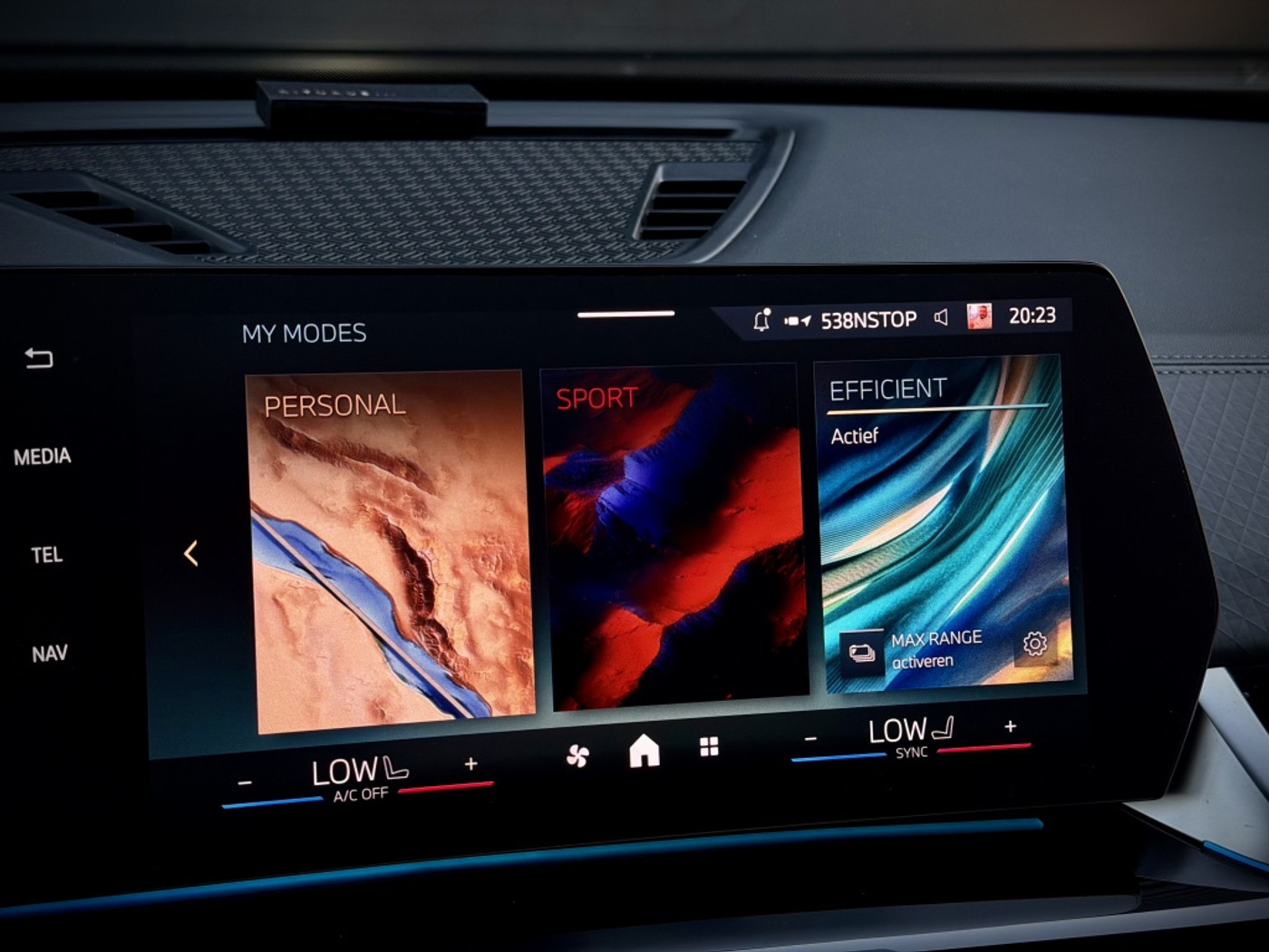 Foto van BMW Ix2 Edrive20