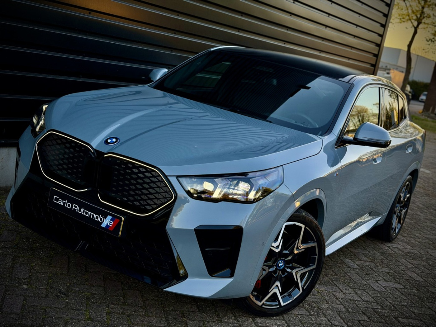 Foto van BMW Ix2 Edrive20