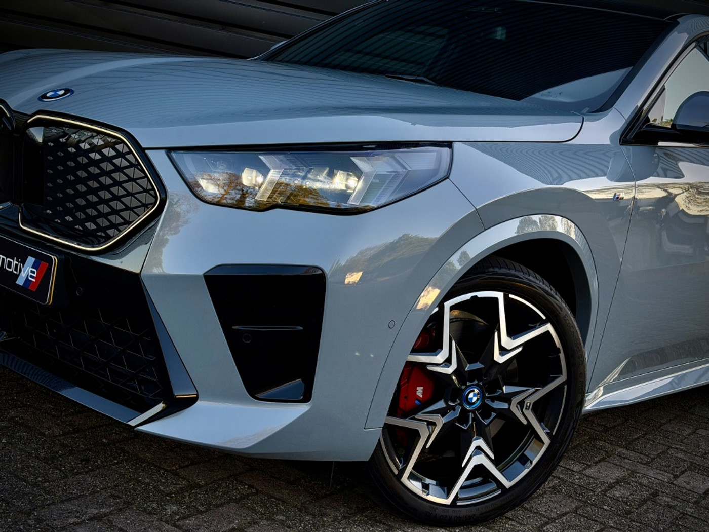Foto van BMW Ix2 Edrive20