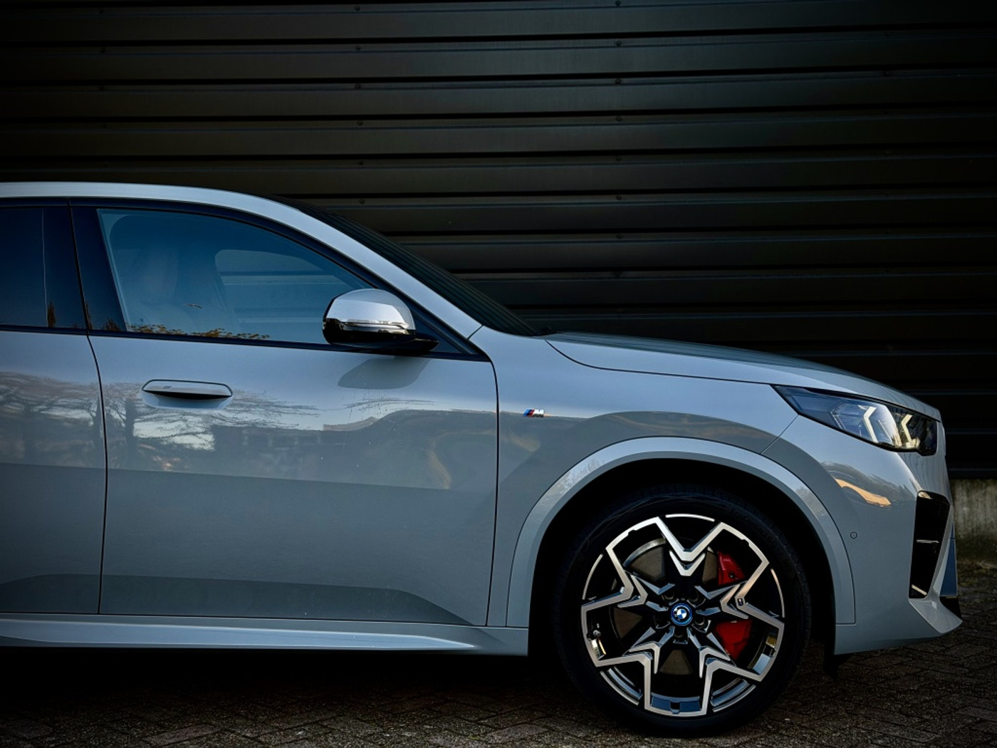 Foto van BMW Ix2 Edrive20