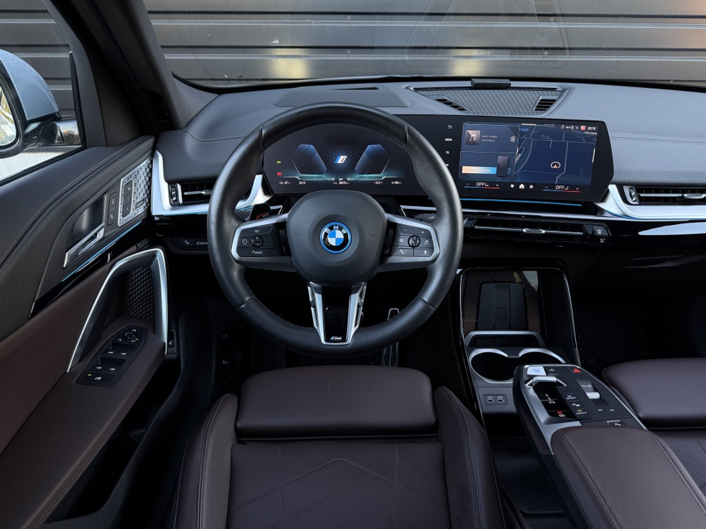 Foto van BMW Ix2 Edrive20