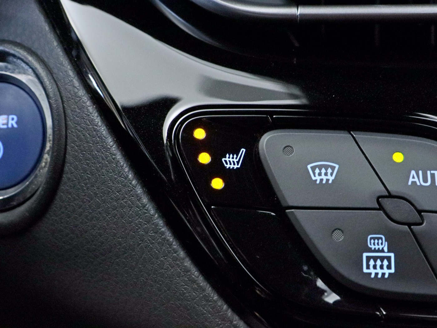 Foto van Toyota Toyota C-hr
