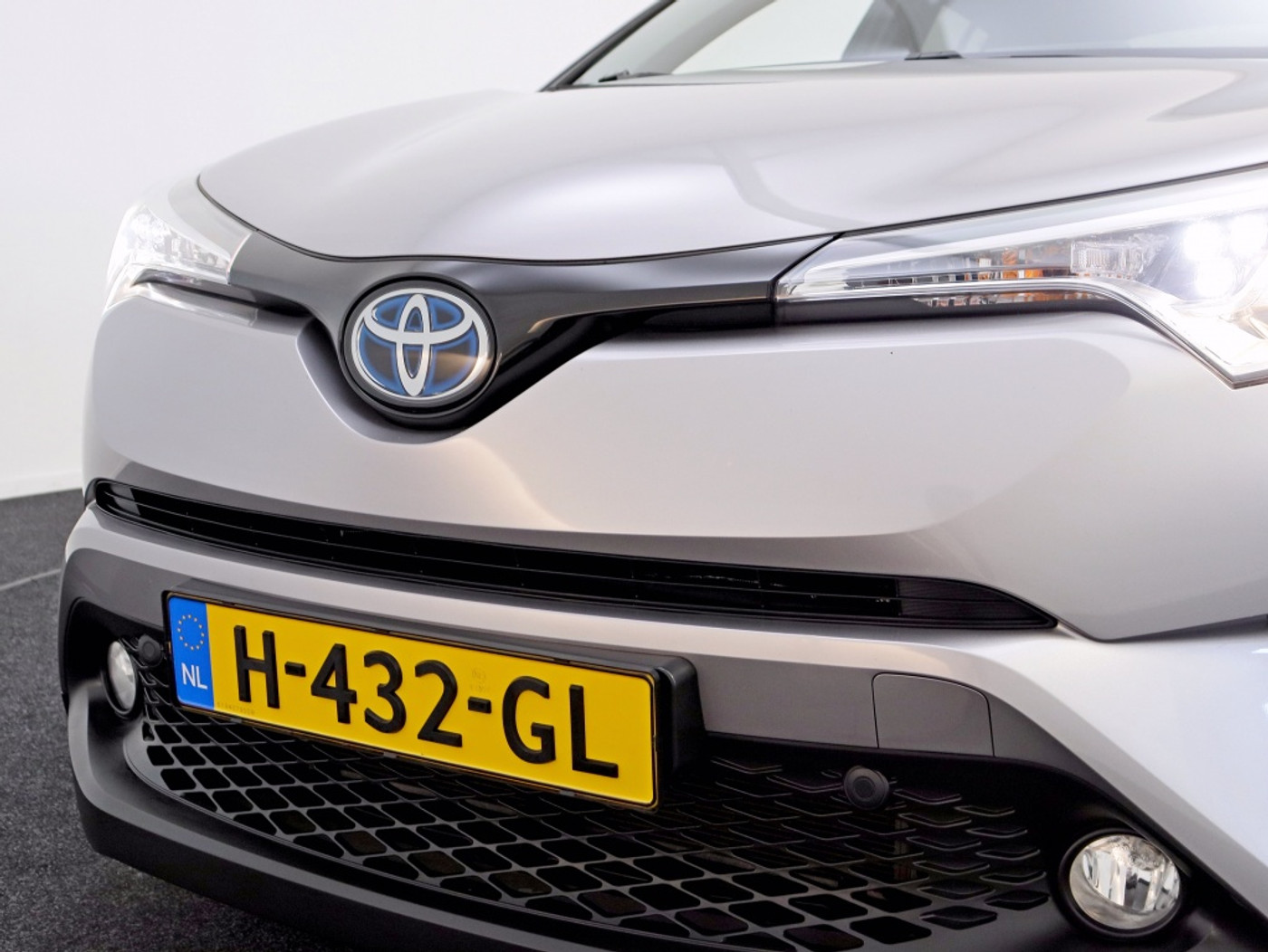 Foto van Toyota Toyota C-hr