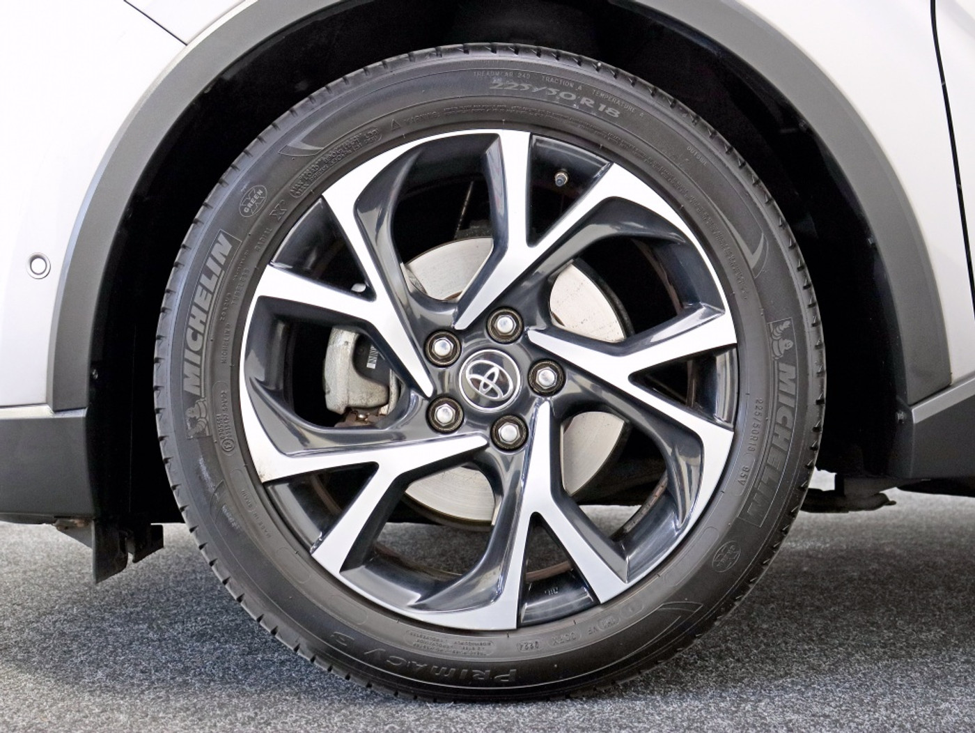 Foto van Toyota Toyota C-hr