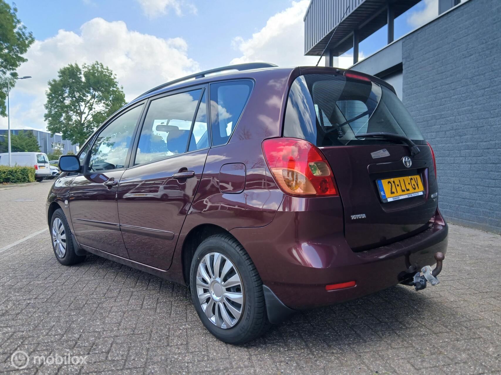 Foto van Toyota Toyota Corolla Verso