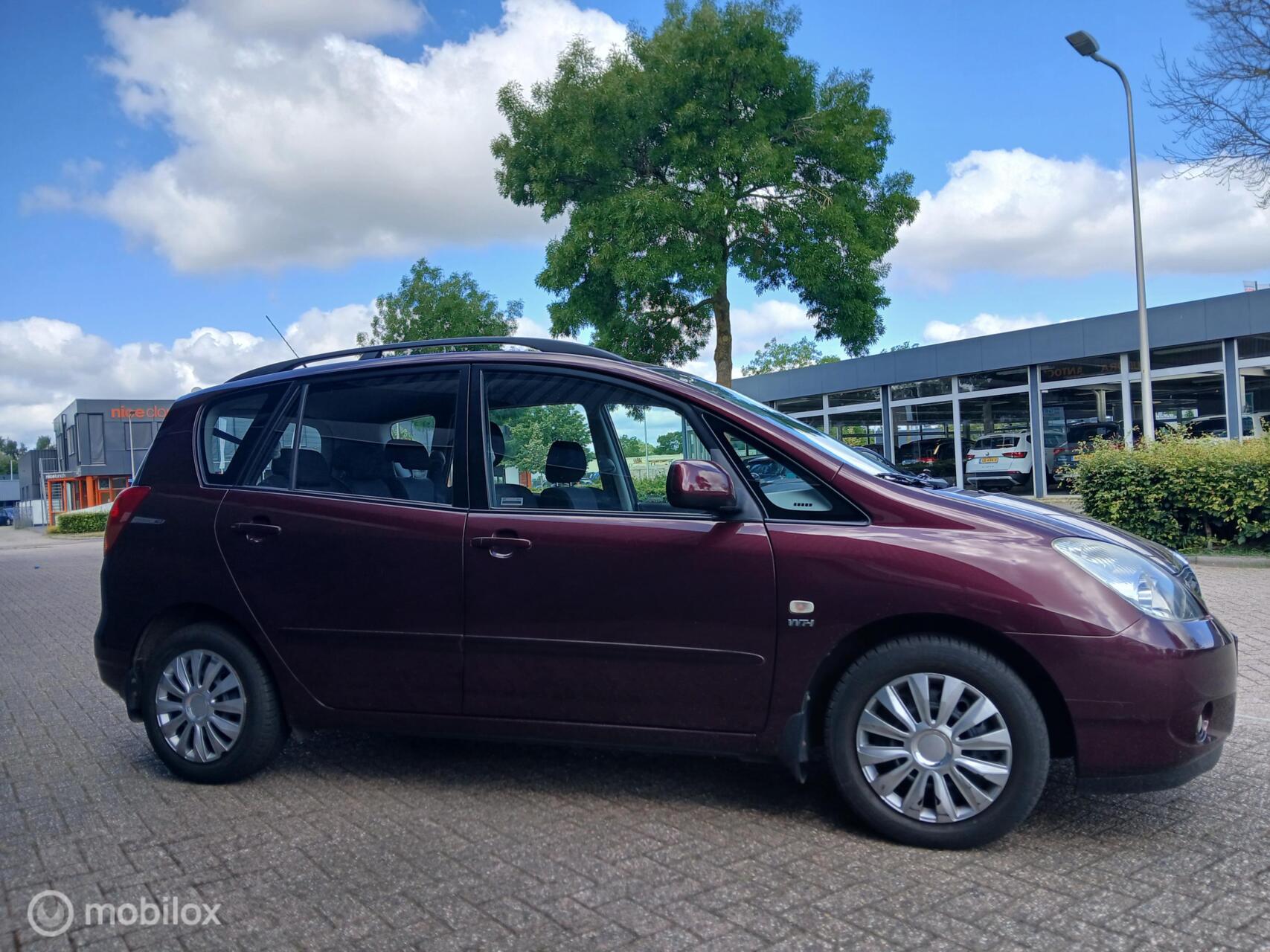 Foto van Toyota Toyota Corolla Verso